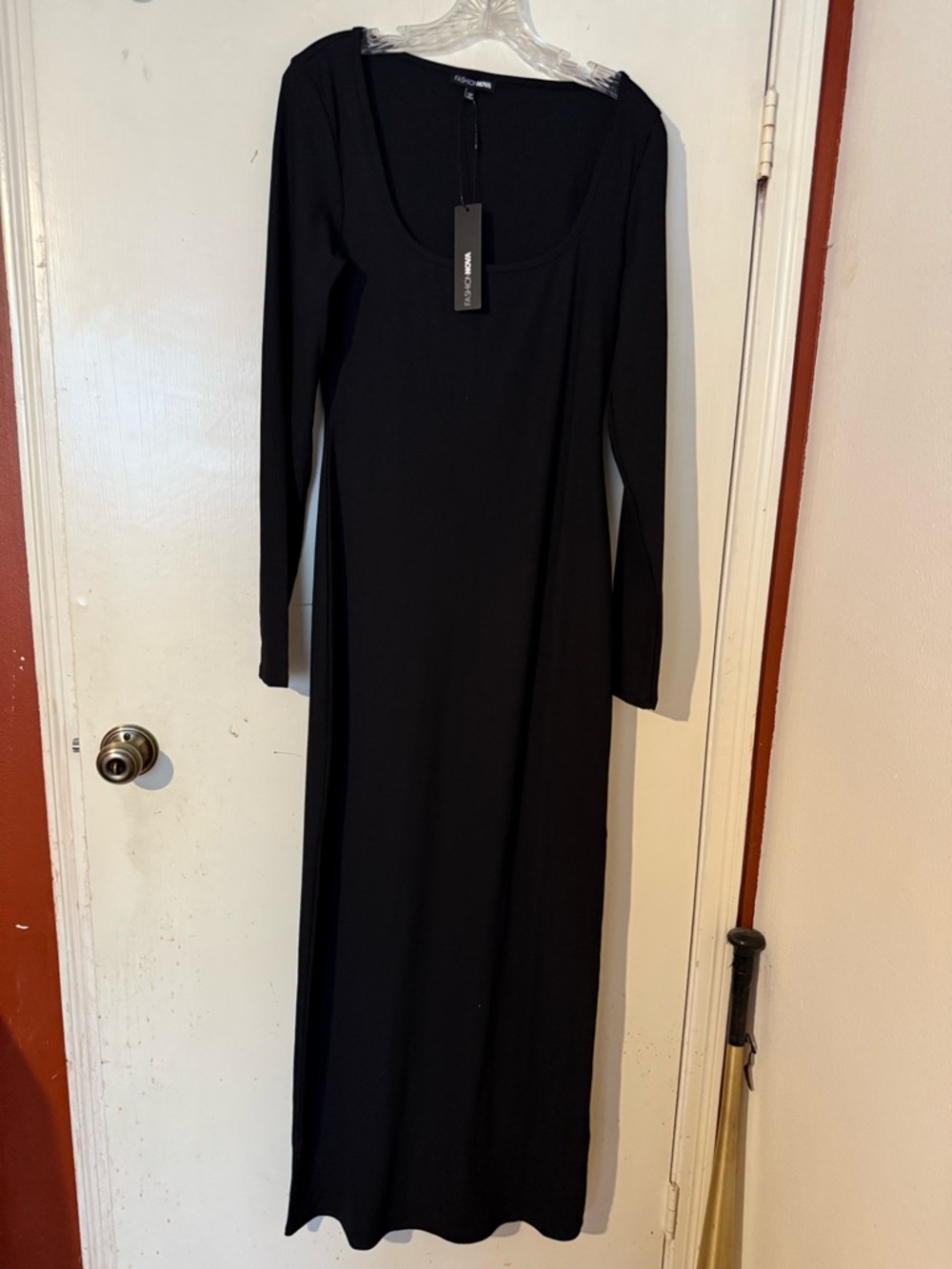 Fashion Nova Black Long Sleeve Scoop-Neck Maxi Dress